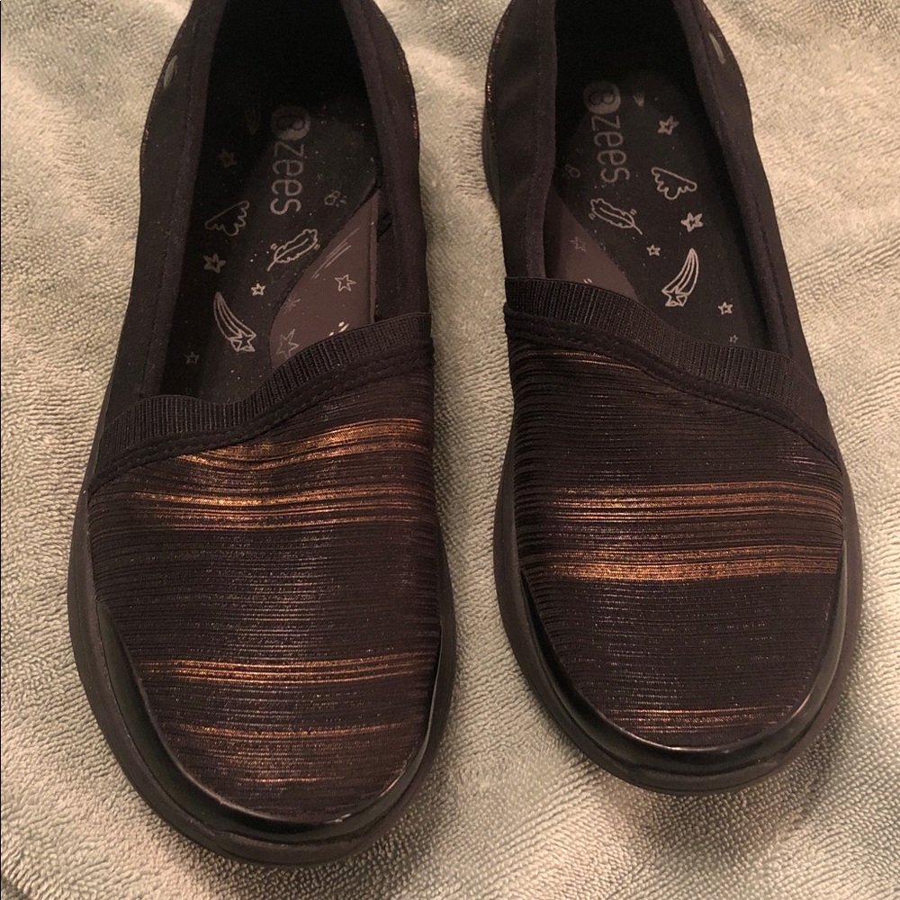 Bzees Lollipop copper/black slip on shoes size 8 - Picture 6 of 7